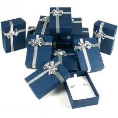Cardboard paper box for jewelry